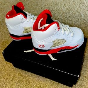 Jordan’s retro 4c size